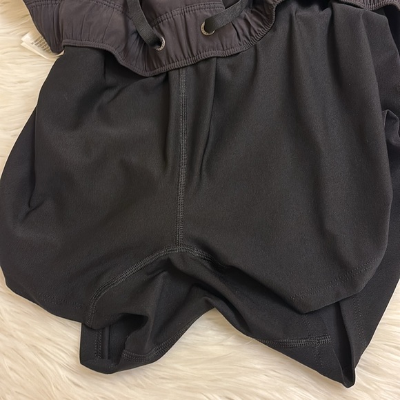 Patagonia Women’s Fleetwith Skort Size Large - Picture 14 of 16